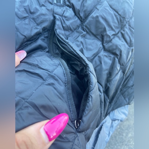 Lululemon Reversible Jacket - Picture 2 of 5